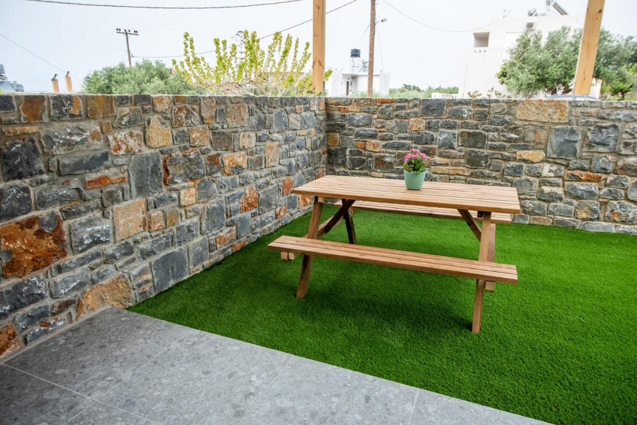 Theros Garden Istro Exterior photo